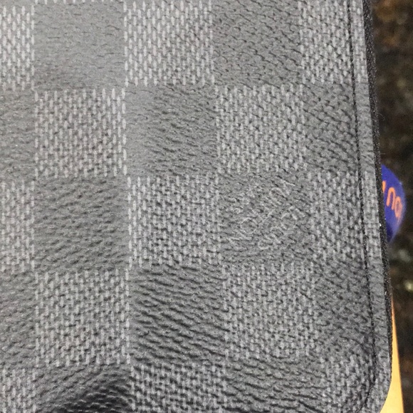 Damier Graphite Canvas Zippy Organizer - Picture 2 of 4
